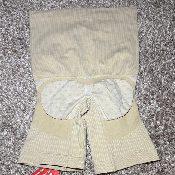 Sankom Shaper Slimming Posture Shorts - Picture 6 of 9